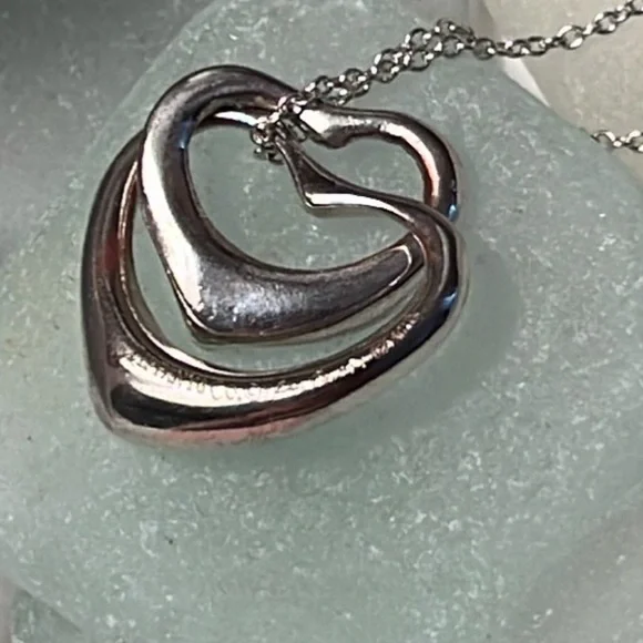 Tiffany & Co. Elsa Peretti Rare Double Heart Necklace - Picture 2 of 6